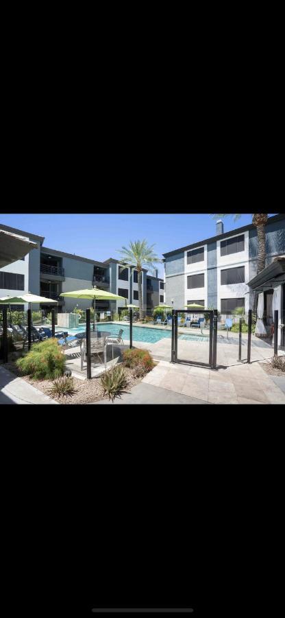 Luxury Mountain View 2Br With Balcony Located In Scottsdale Apartment Ngoại thất bức ảnh