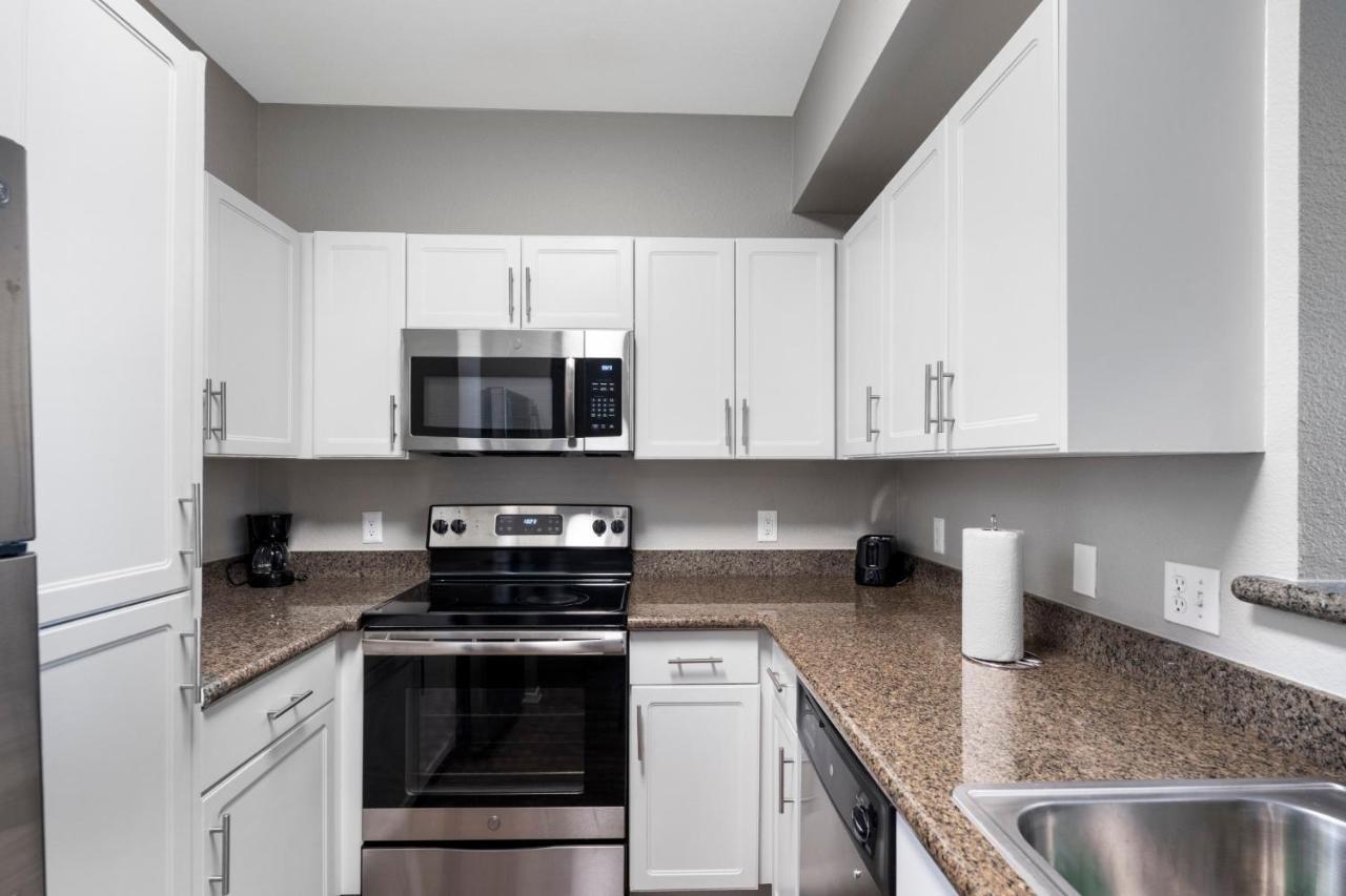 Luxury Mountain View 2Br With Balcony Located In Scottsdale Apartment Ngoại thất bức ảnh